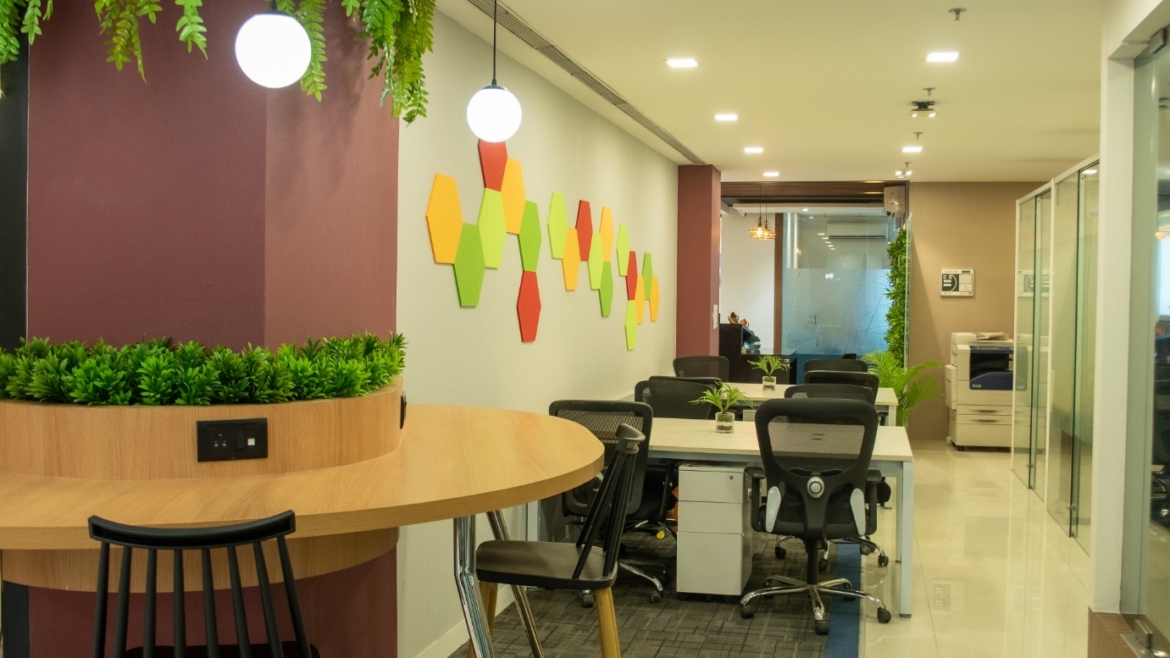 Dedicated Desks for Individuals